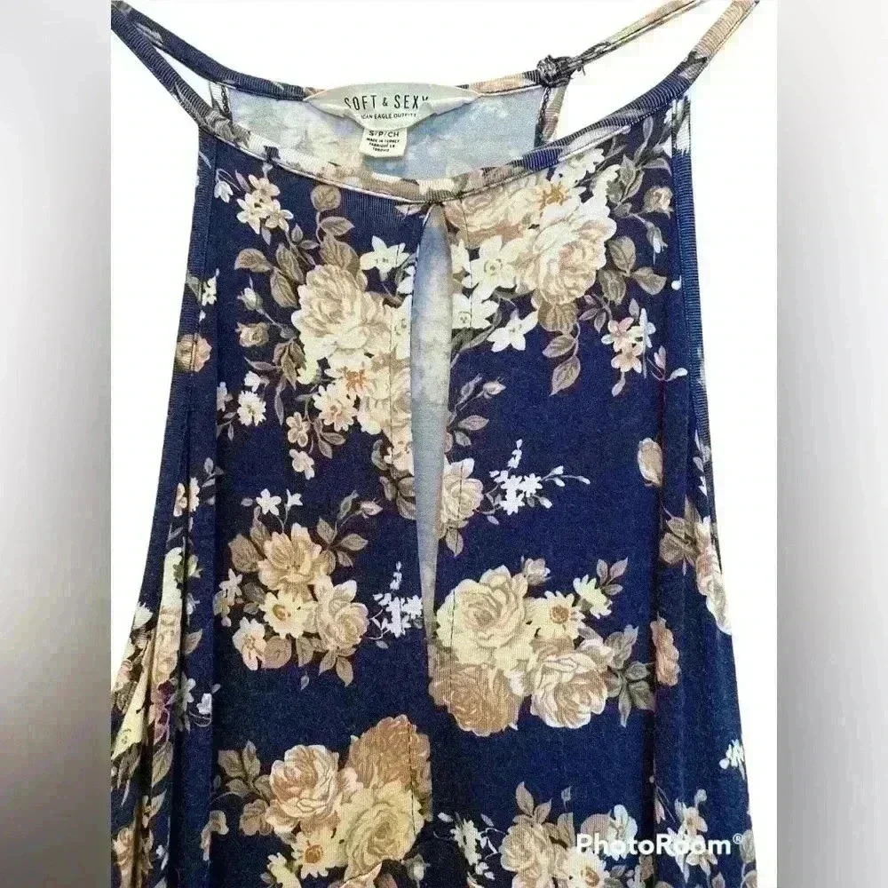 American Eagle Outfitters Soft and Sexy Dress - Picture 2 of 8